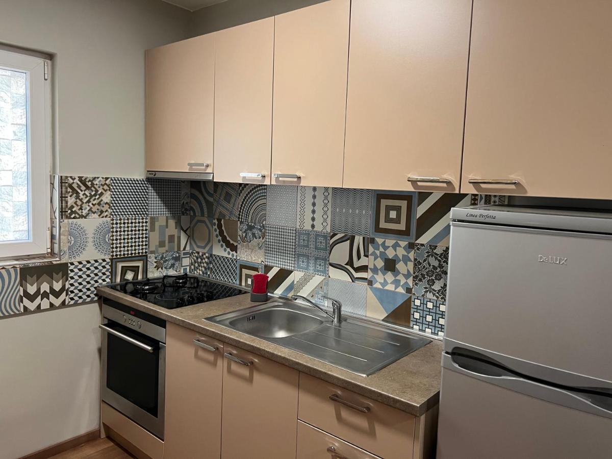 Casa Mia - Modern Apartment Near The City Center Tirana Bagian luar foto